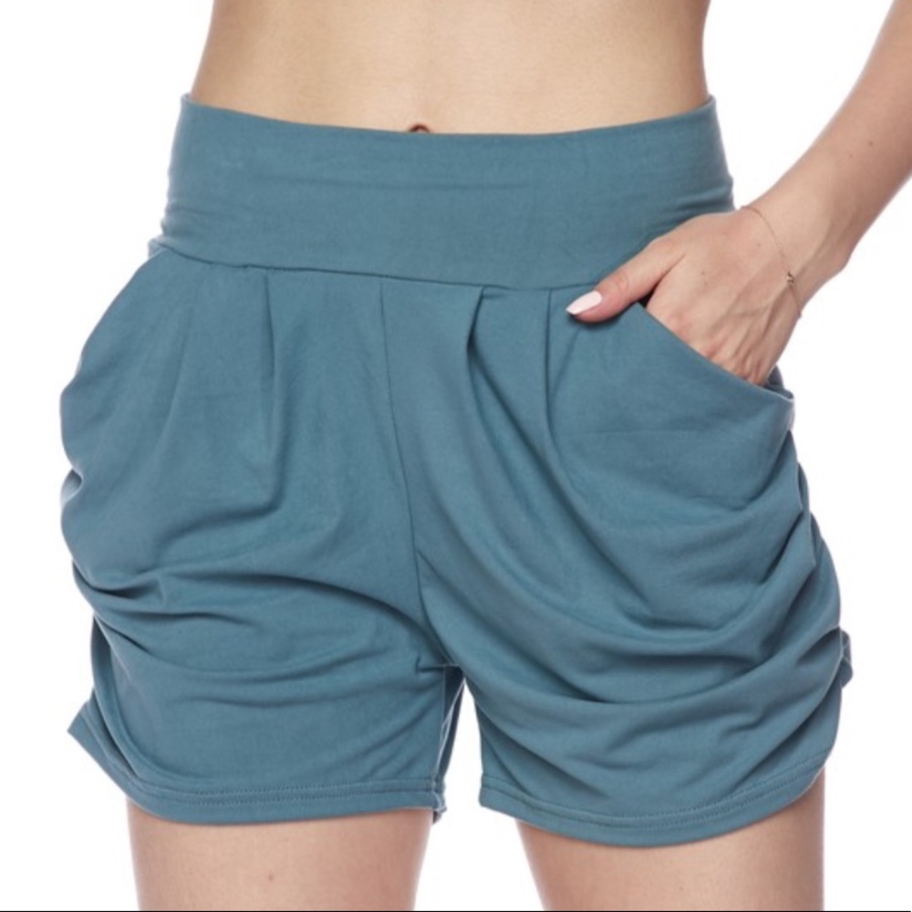 Black Only! High Waisted Wide Band Harem Shorts - Picture 9 of 16